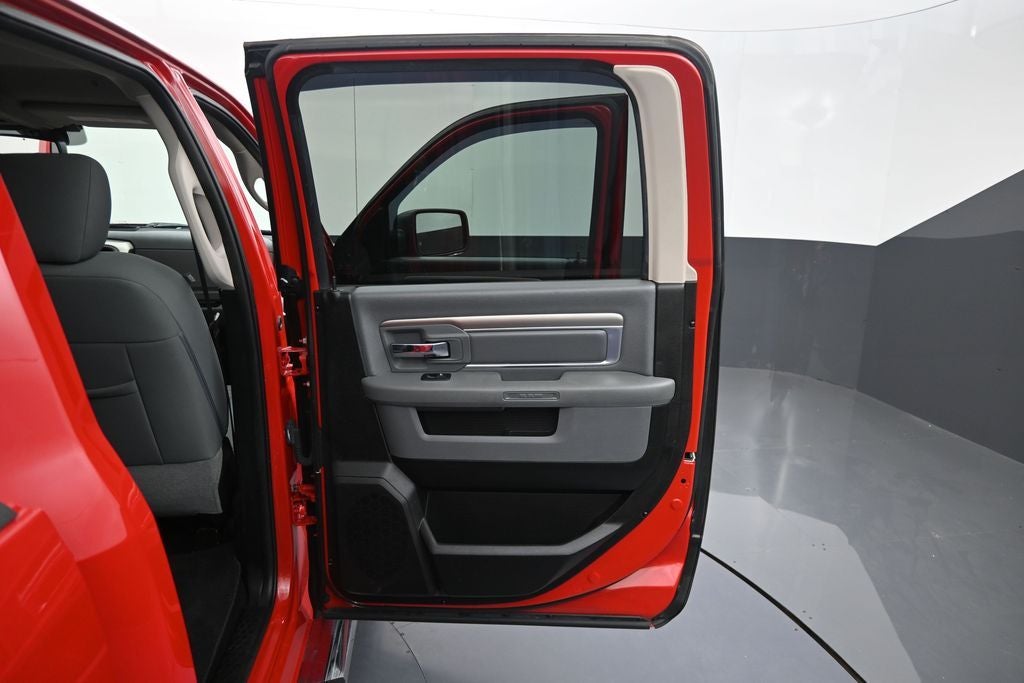 2019 RAM 1500 Classic SLT