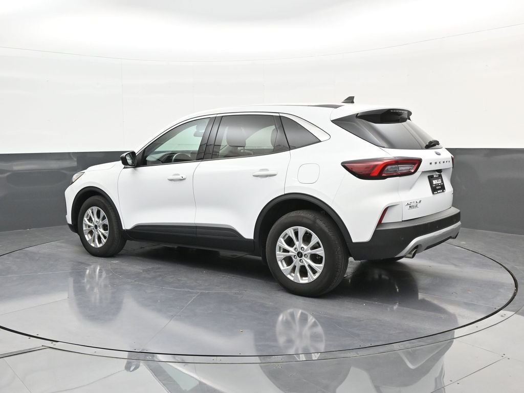 2023 Ford Escape Hybrid Active