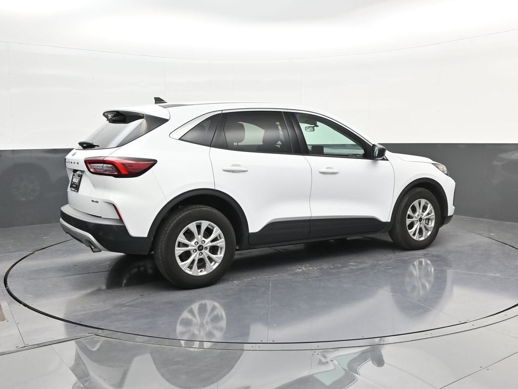 2023 Ford Escape Hybrid Active