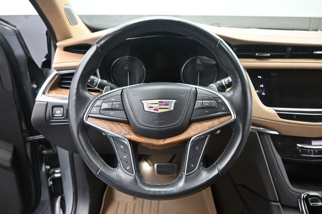 2023 Cadillac XT5 Sport