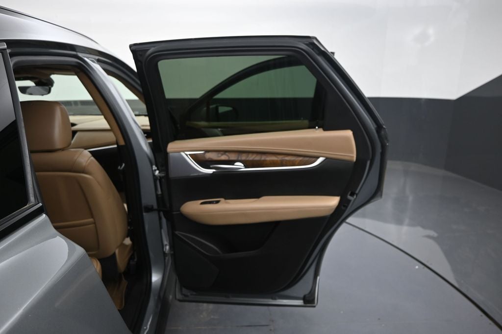 2023 Cadillac XT5 Sport