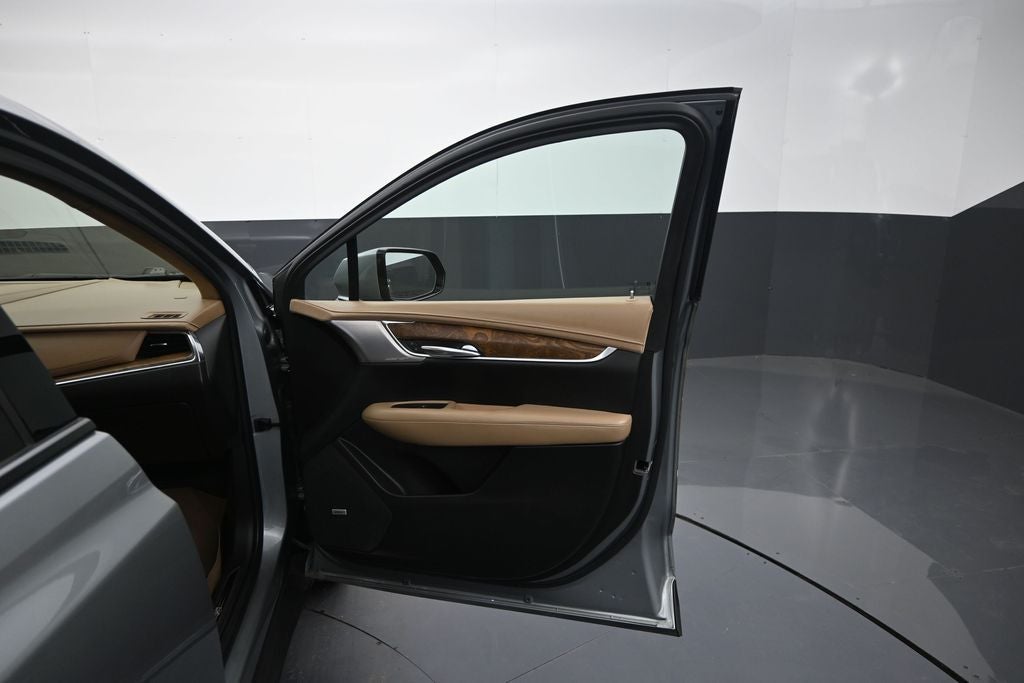 2023 Cadillac XT5 Sport