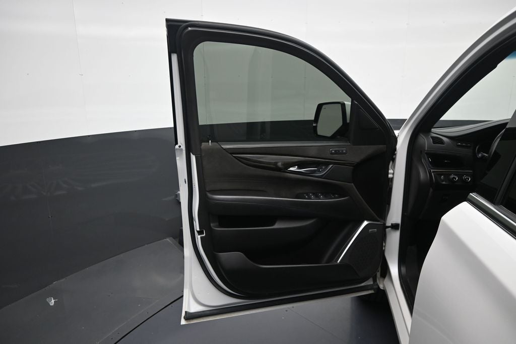 2018 Cadillac Escalade Platinum Edition