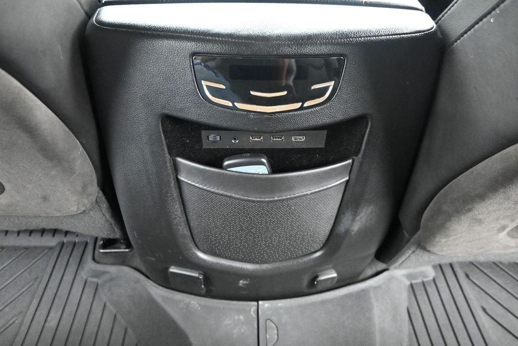2018 Cadillac Escalade Platinum Edition