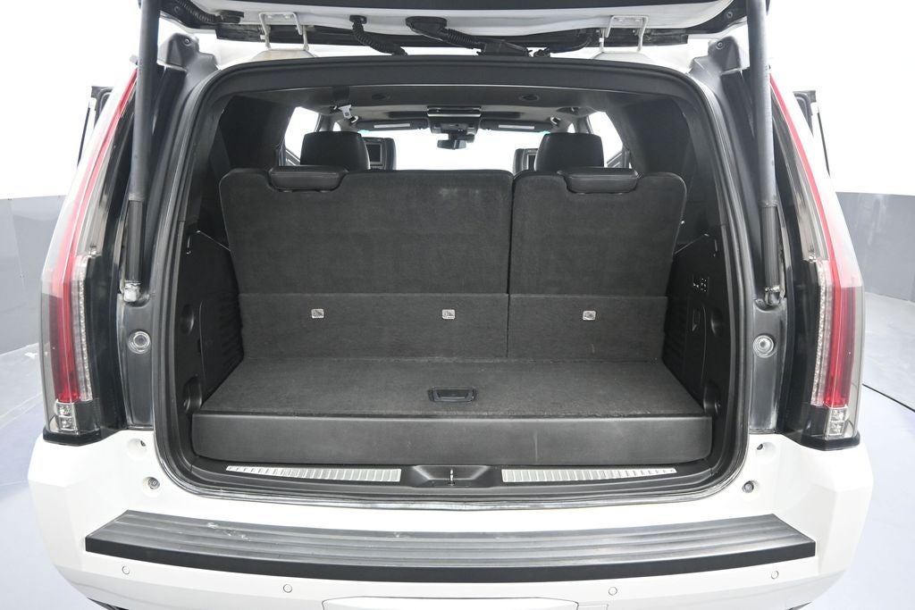 2018 Cadillac Escalade Platinum Edition