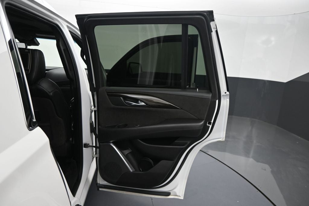 2018 Cadillac Escalade Platinum Edition