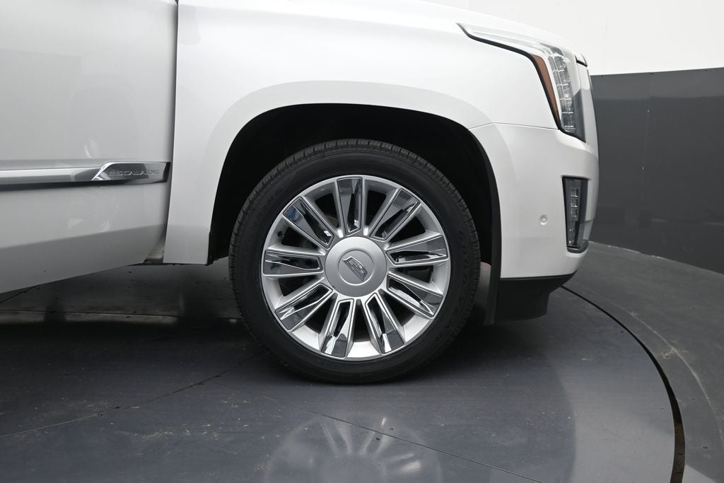 2018 Cadillac Escalade Platinum Edition