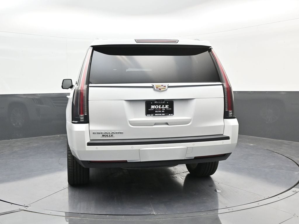 2018 Cadillac Escalade Platinum Edition