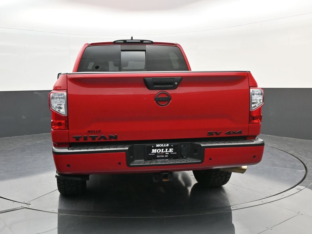2024 Nissan Titan SV