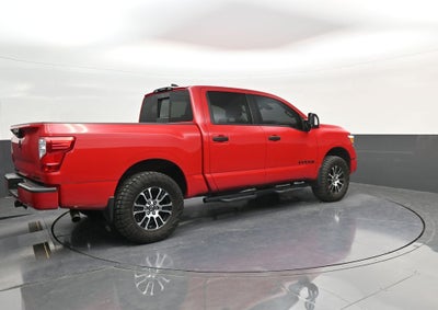2024 Nissan Titan SV