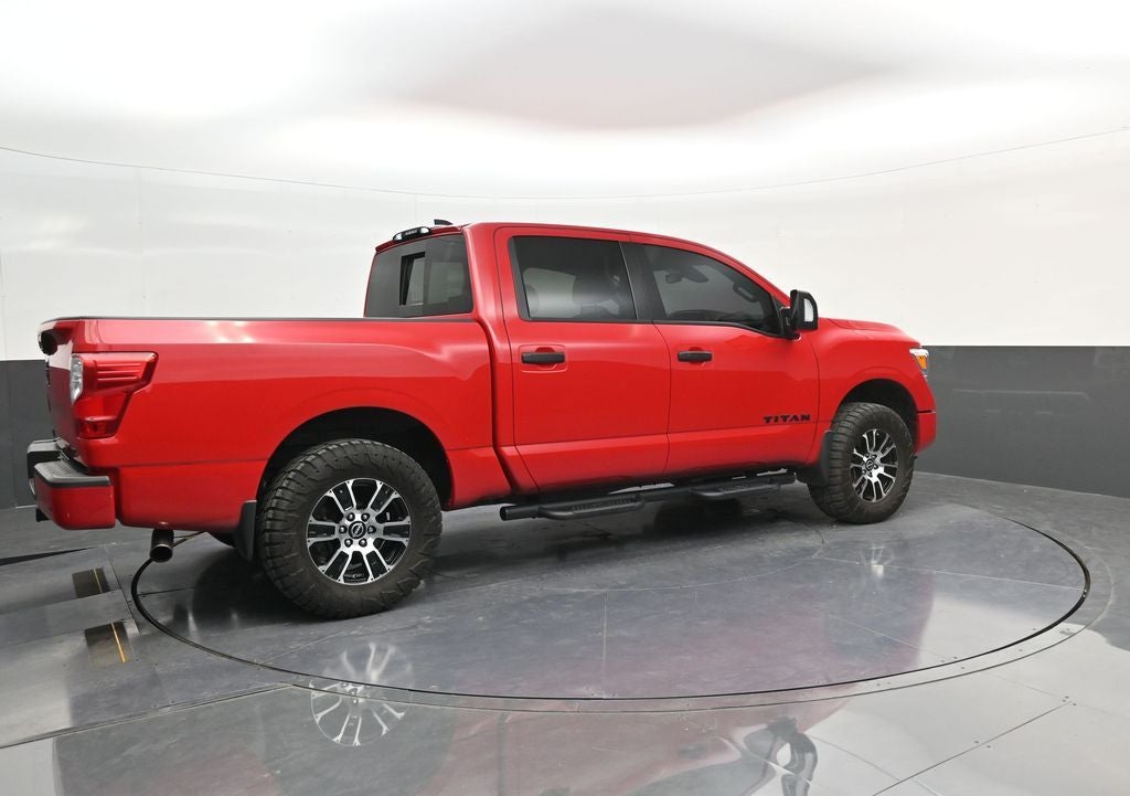 2024 Nissan Titan SV