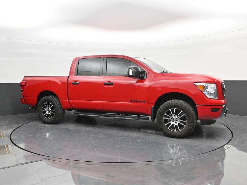 2024 Nissan Titan SV