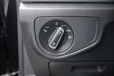 2021 Volkswagen Atlas 3.6L V6 SE w/Technology R-Line