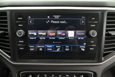 2021 Volkswagen Atlas 3.6L V6 SE w/Technology R-Line