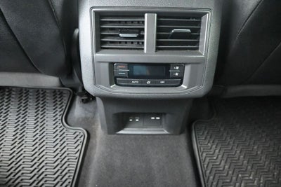 2021 Volkswagen Atlas 3.6L V6 SE w/Technology R-Line