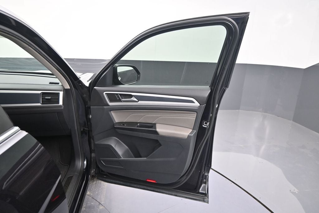 2021 Volkswagen Atlas 3.6L V6 SE w/Technology R-Line