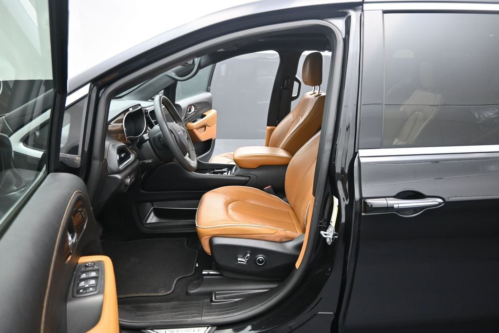 2022 Chrysler Pacifica Pinnacle