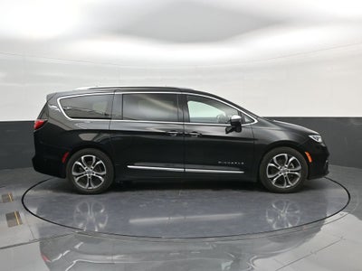 2022 Chrysler Pacifica Pinnacle