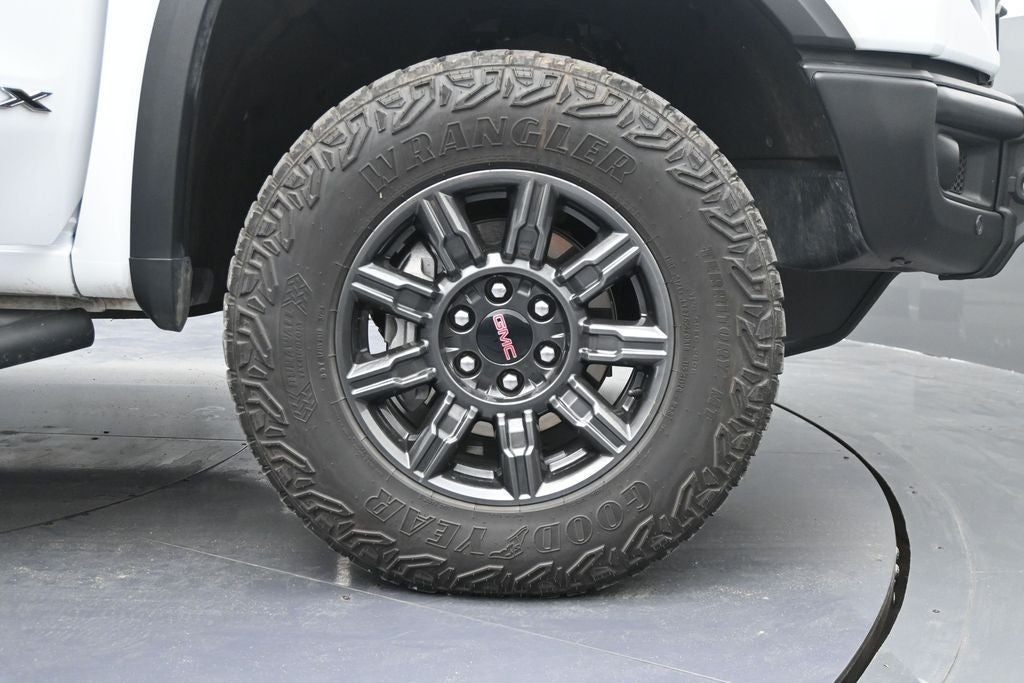 2025 GMC Sierra 1500 AT4X