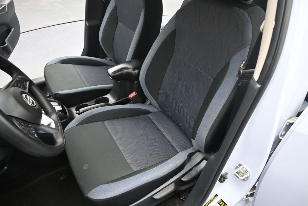 2024 Nissan Versa 1.6 SV