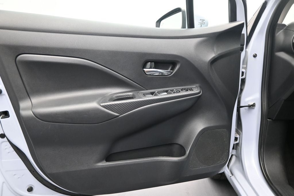 2024 Nissan Versa 1.6 SV