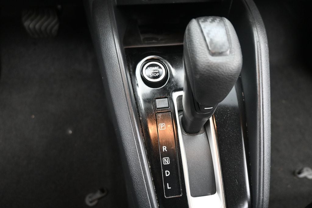 2024 Nissan Versa 1.6 SV