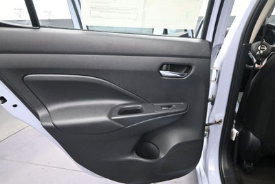 2024 Nissan Versa 1.6 SV