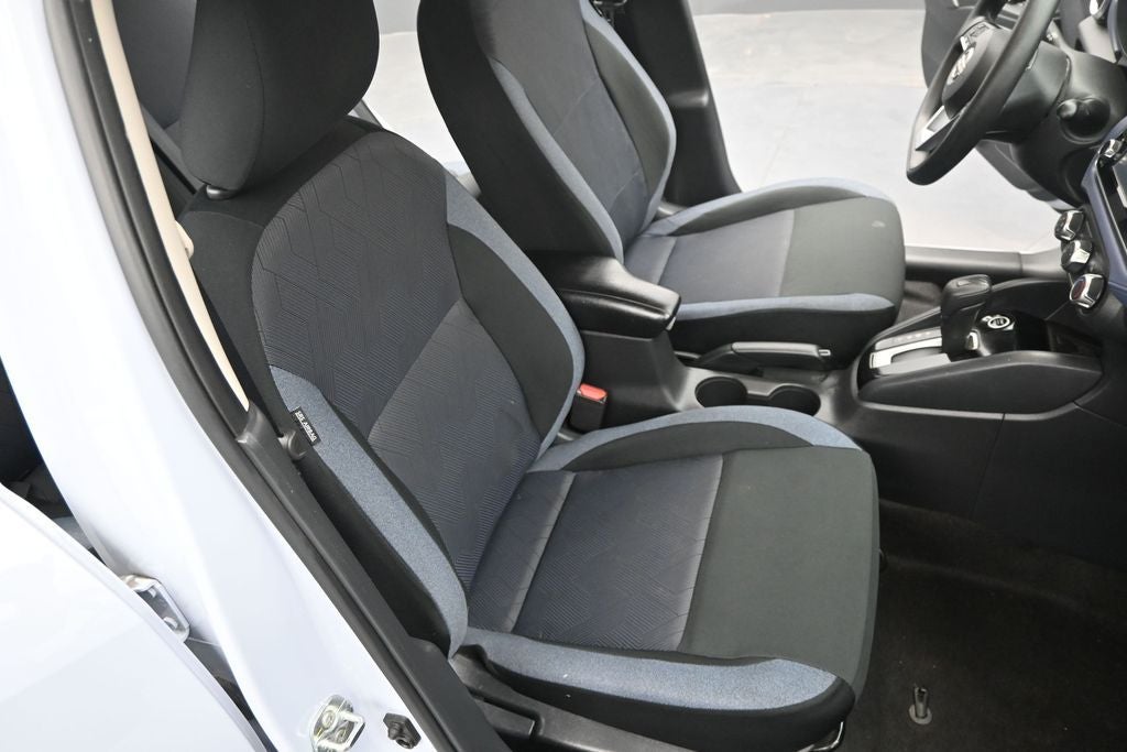 2024 Nissan Versa 1.6 SV