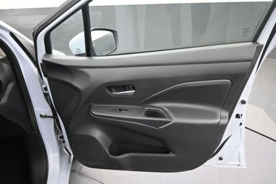 2024 Nissan Versa 1.6 SV