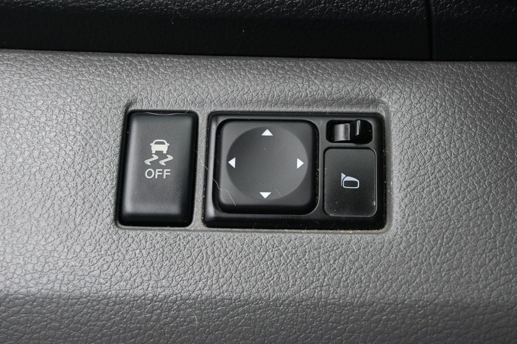 2020 Nissan NV200 SV
