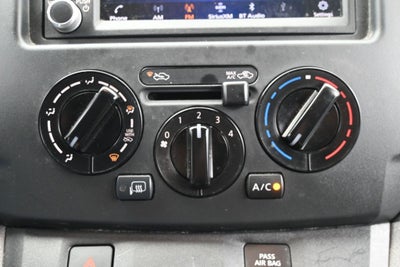 2020 Nissan NV200 SV