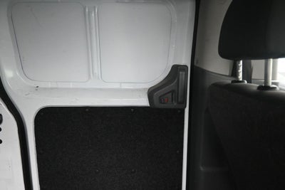 2020 Nissan NV200 SV