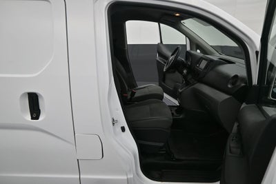 2020 Nissan NV200 SV