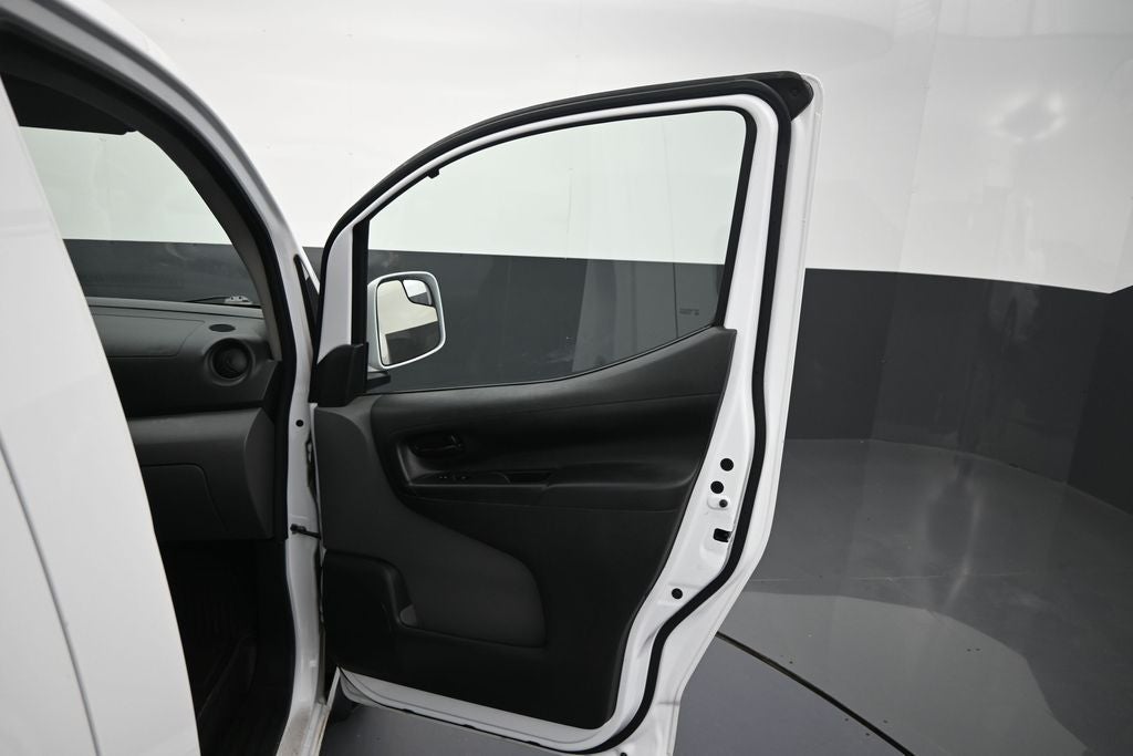 2020 Nissan NV200 SV