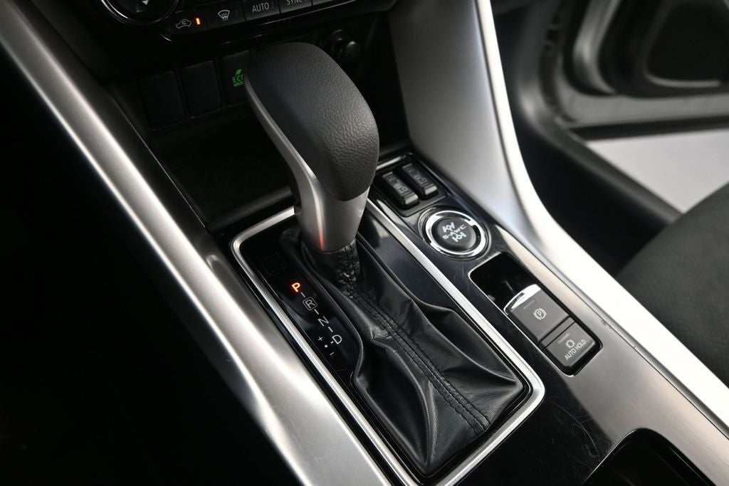 2025 Mitsubishi Eclipse Cross SE