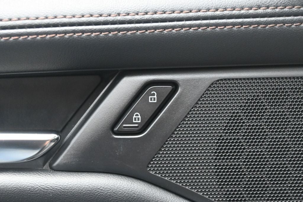 2025 Mazda Mazda3 2.5 S Preferred Package