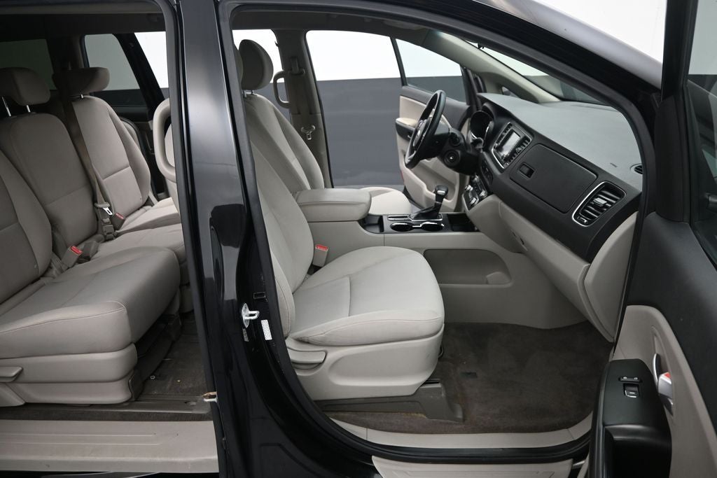 2020 Kia Sedona LX