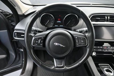 2020 Jaguar F-PACE 25t Premium
