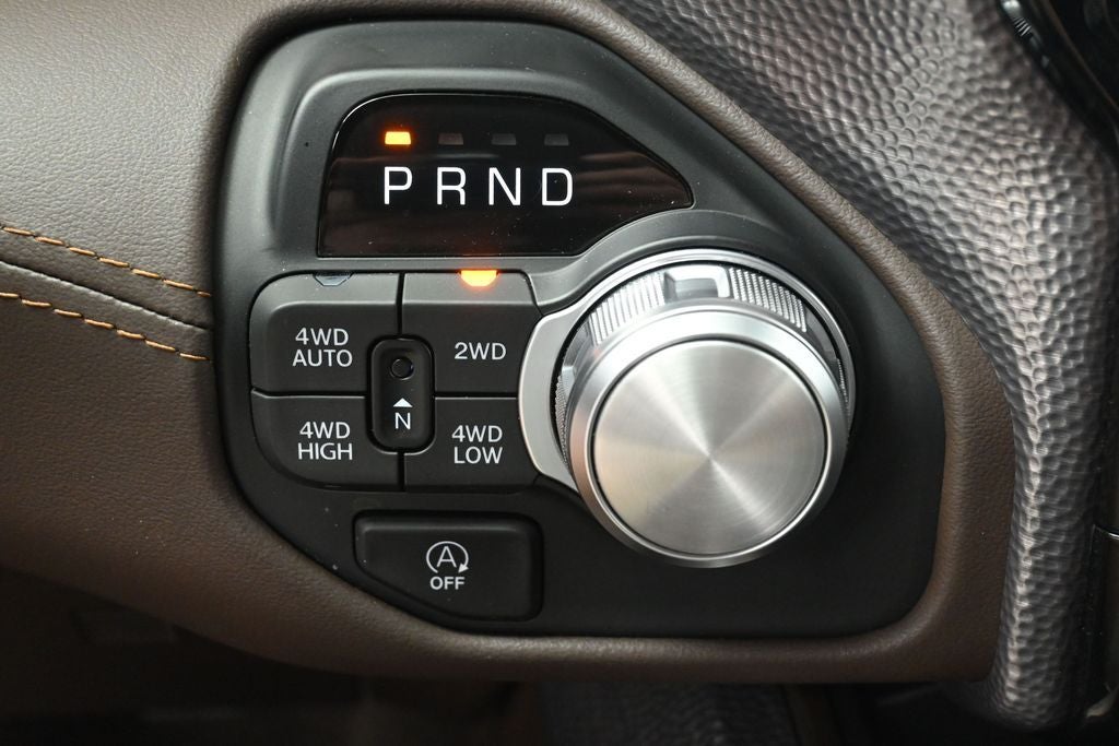 2025 RAM 1500 Limited