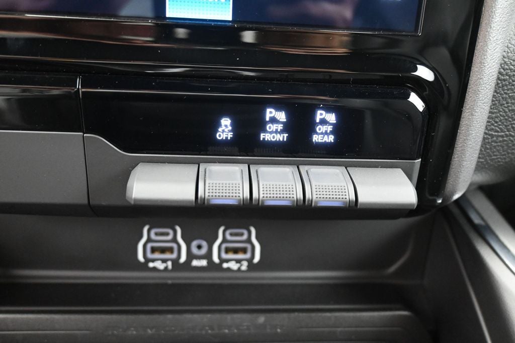 2025 RAM 1500 Laramie