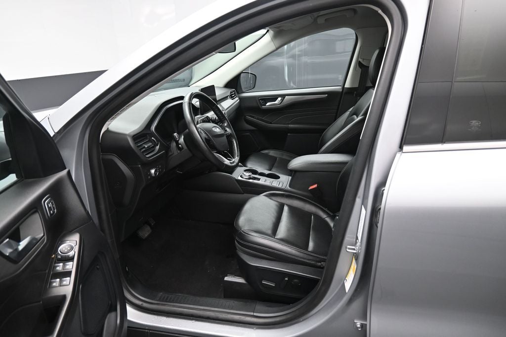 2021 Ford Escape Hybrid Titanium