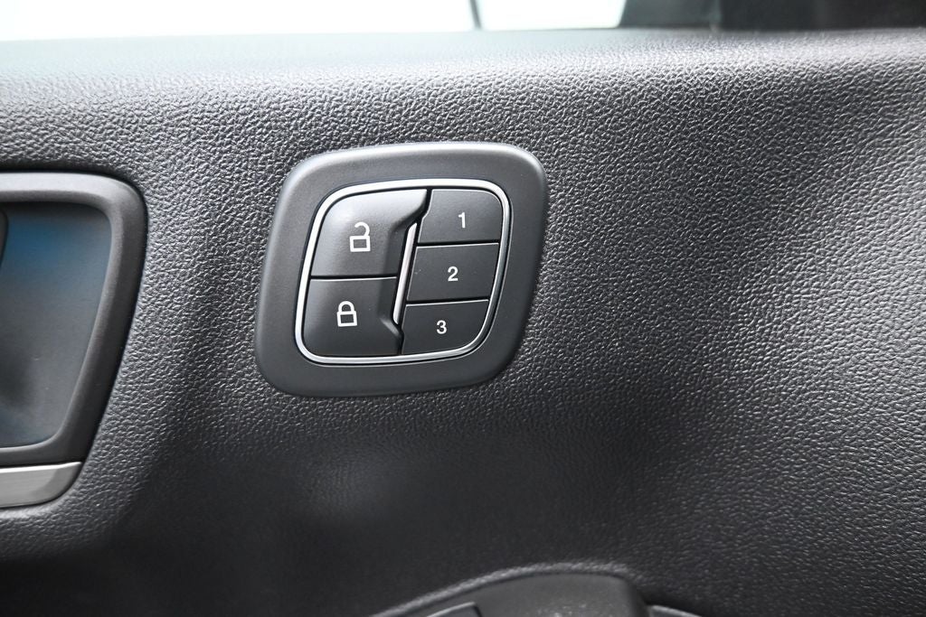 2021 Ford Escape Hybrid Titanium