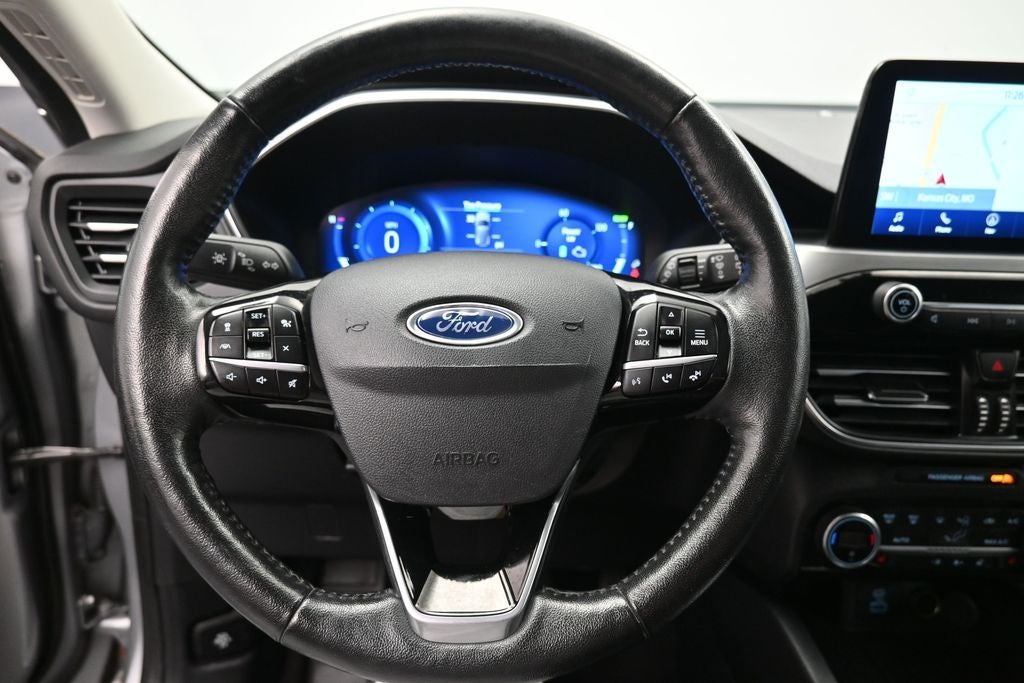 2021 Ford Escape Hybrid Titanium