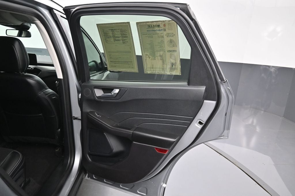 2021 Ford Escape Hybrid Titanium