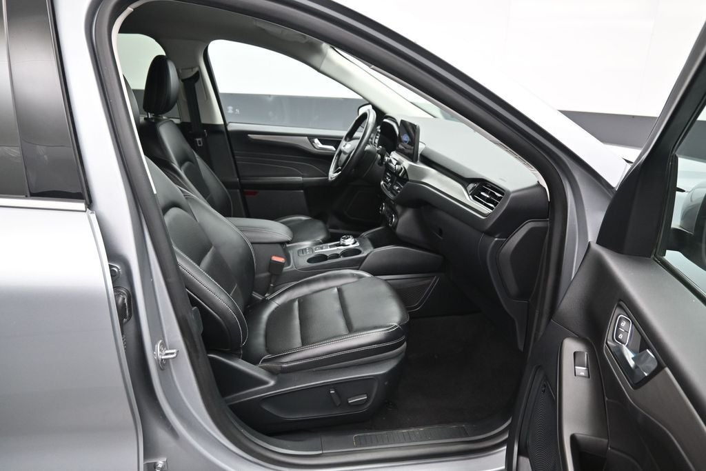 2021 Ford Escape Hybrid Titanium