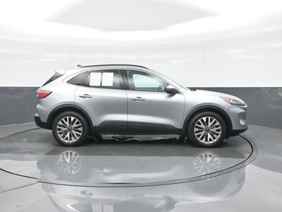 2021 Ford Escape Hybrid Titanium