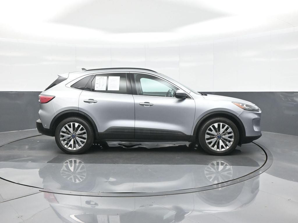 2021 Ford Escape Hybrid Titanium