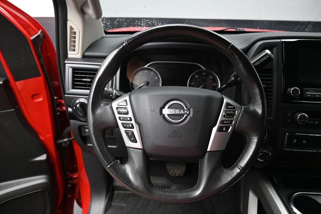 2024 Nissan Titan SV