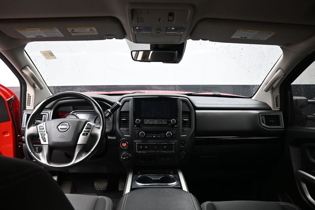 2024 Nissan Titan SV