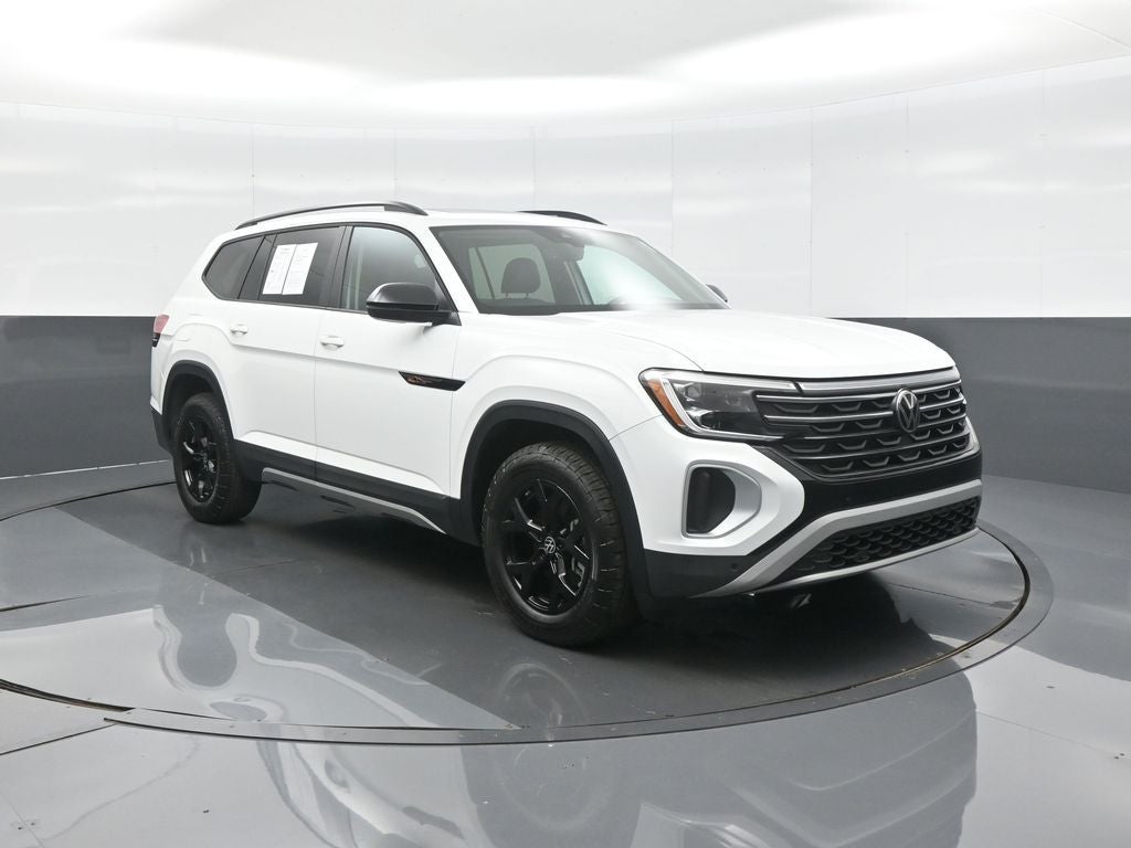 2024 Volkswagen Atlas 2.0T Peak Edition SE w/Technology